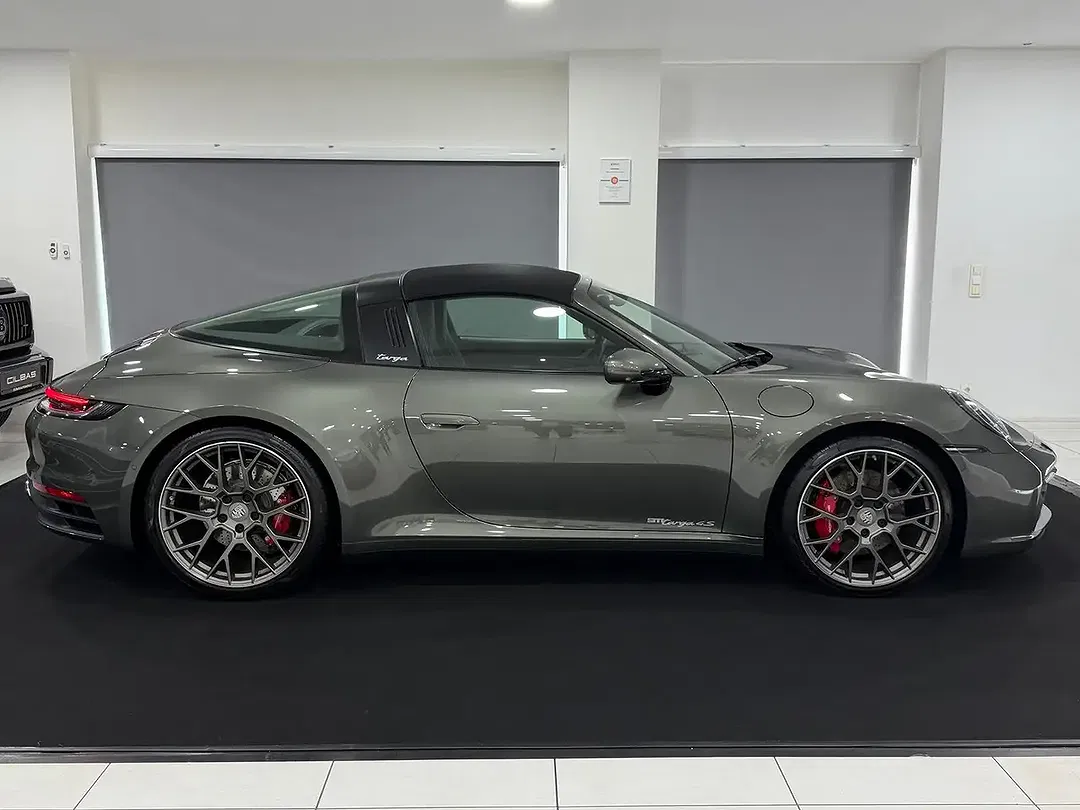 Porsche 911 Targa 4S - Thumbnail 13