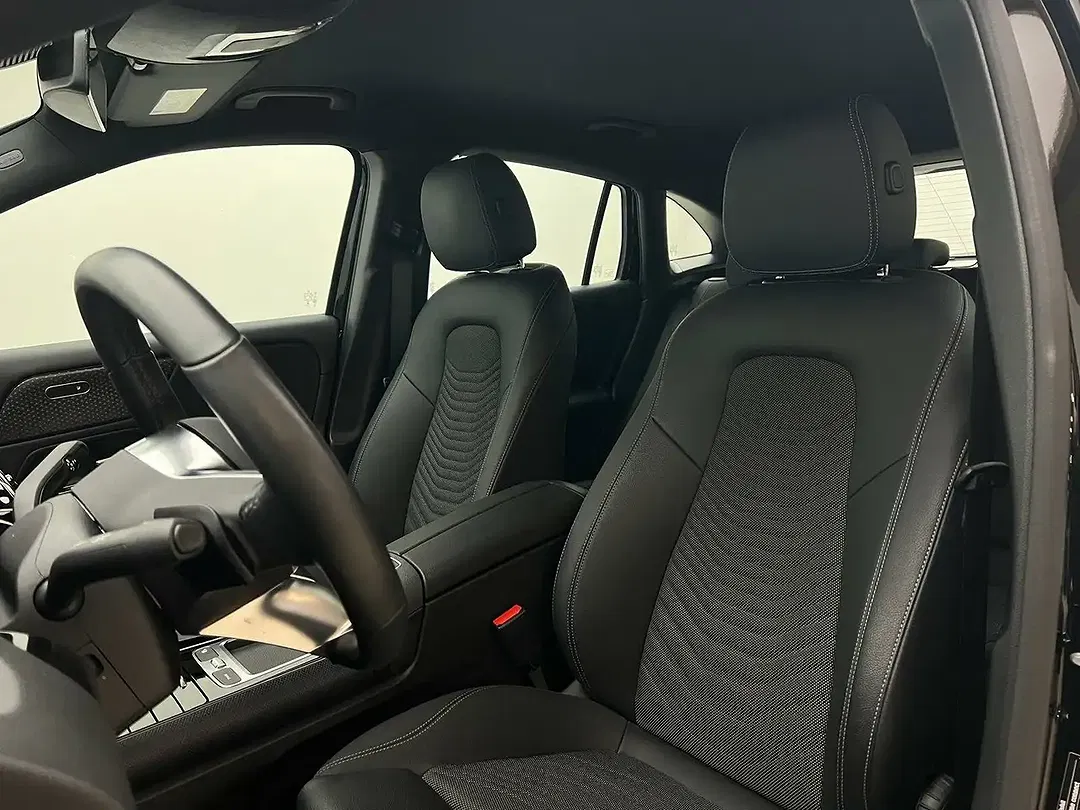 Mercedes-Benz GLA 200 - Thumbnail 9