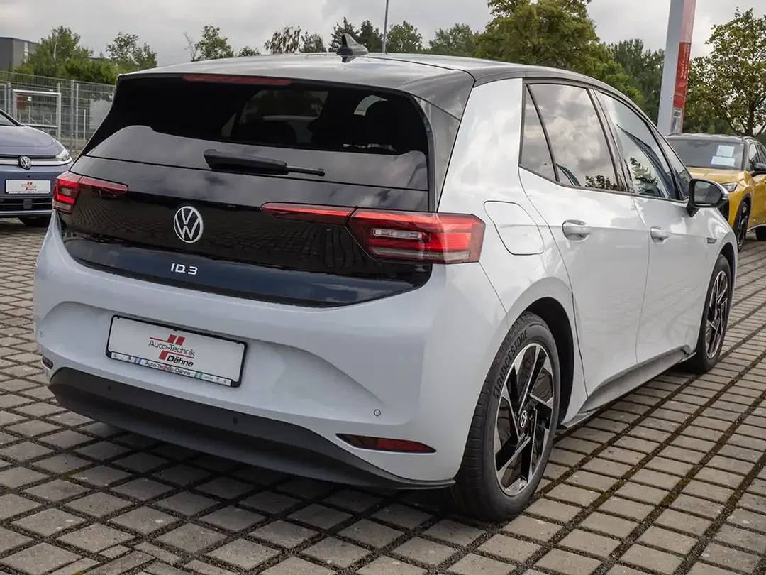 Volkswagen ID.3 Pro Performance - Thumbnail 3