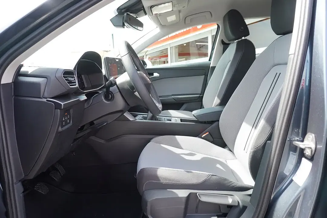 SEAT Leon 1.5 TSI - Thumbnail 8