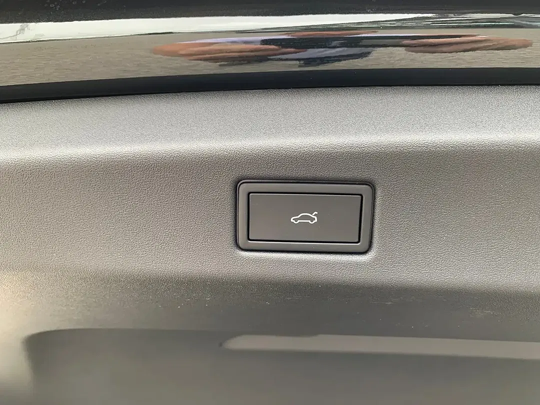 Volkswagen ID.7 Pure Business - foto 24