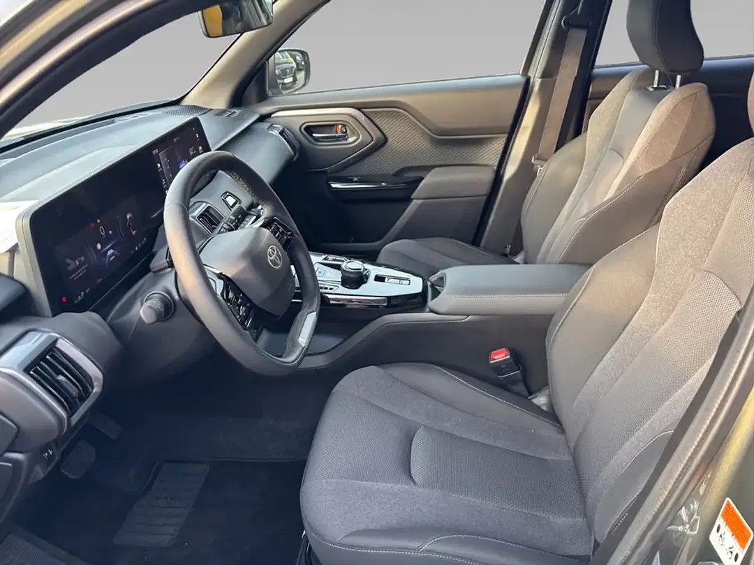 Toyota Urban Cruiser Lounge - Thumbnail 9