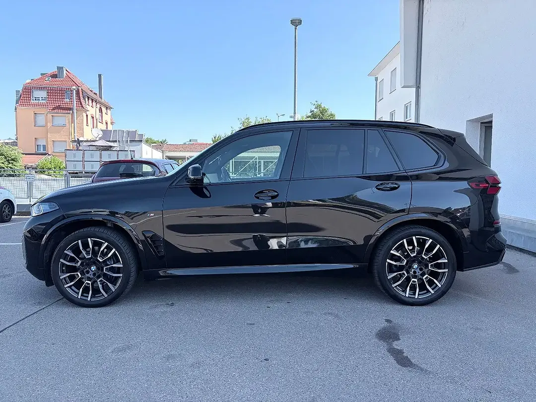 BMW X5 M Sport Pro - Thumbnail 8