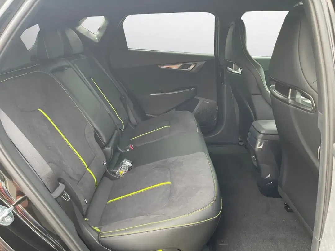 Kia EV6 84 kWh AWD GT - Thumbnail 9