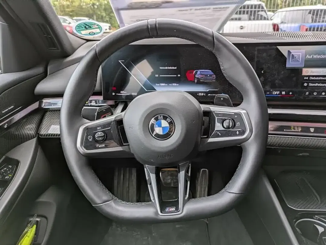 BMW 520 Touring M Sport - Thumbnail 7