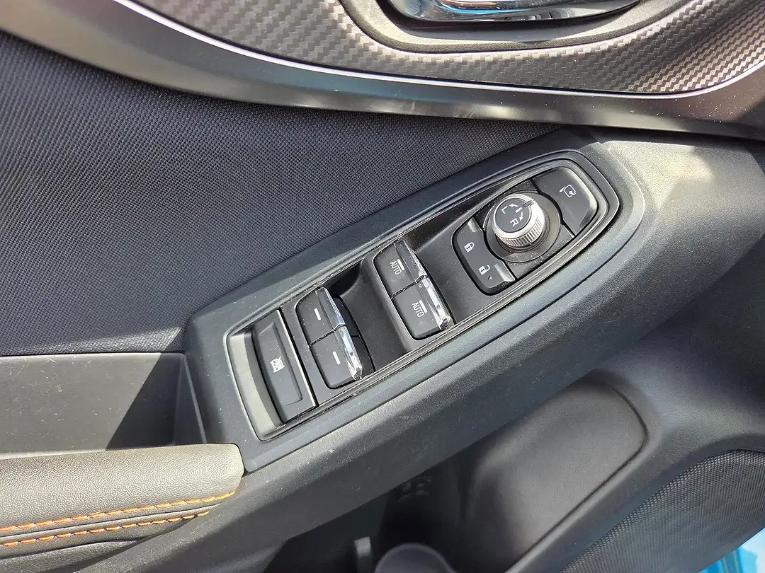 Subaru XV 2.0 Hybrid Lineartronic Comfort - Thumbnail 9