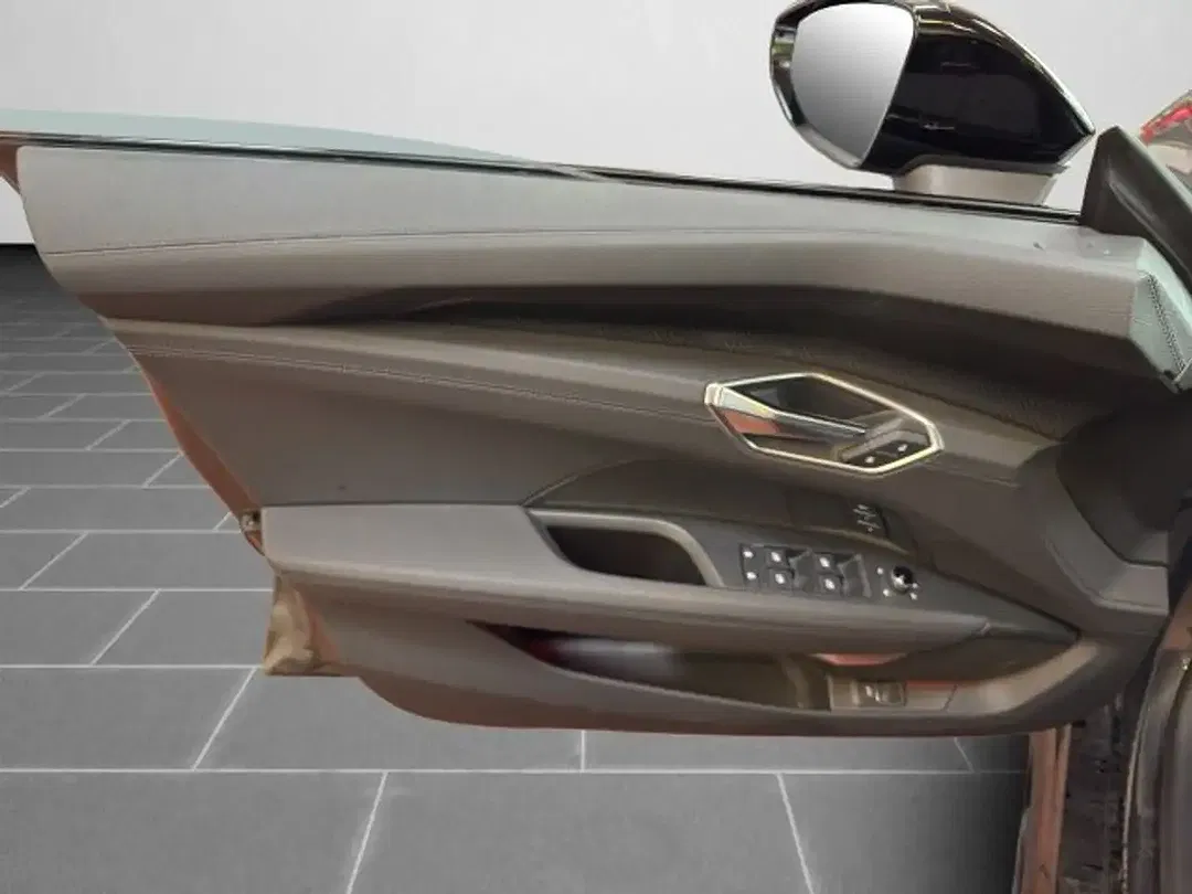 Audi e-tron GT Matrix LED - Thumbnail 13