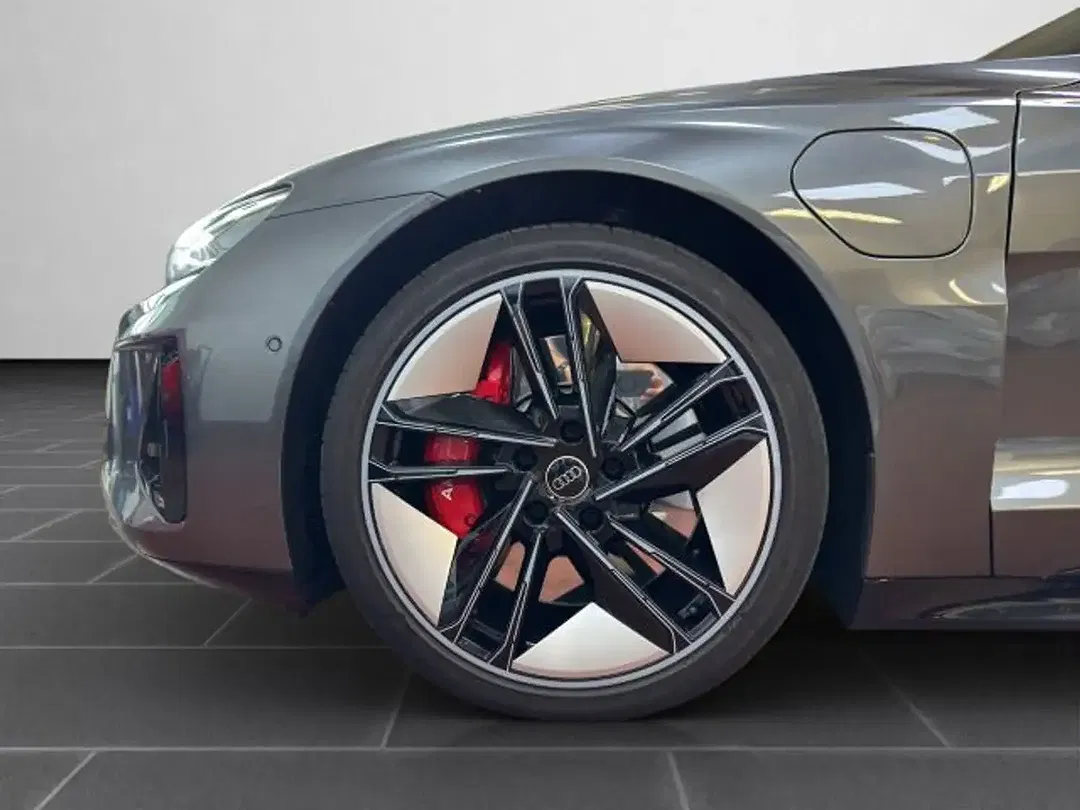 Audi e-tron GT Matrix LED - Thumbnail 8