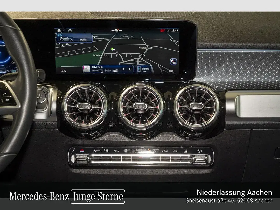 Mercedes-Benz EQB 250 - Thumbnail 12