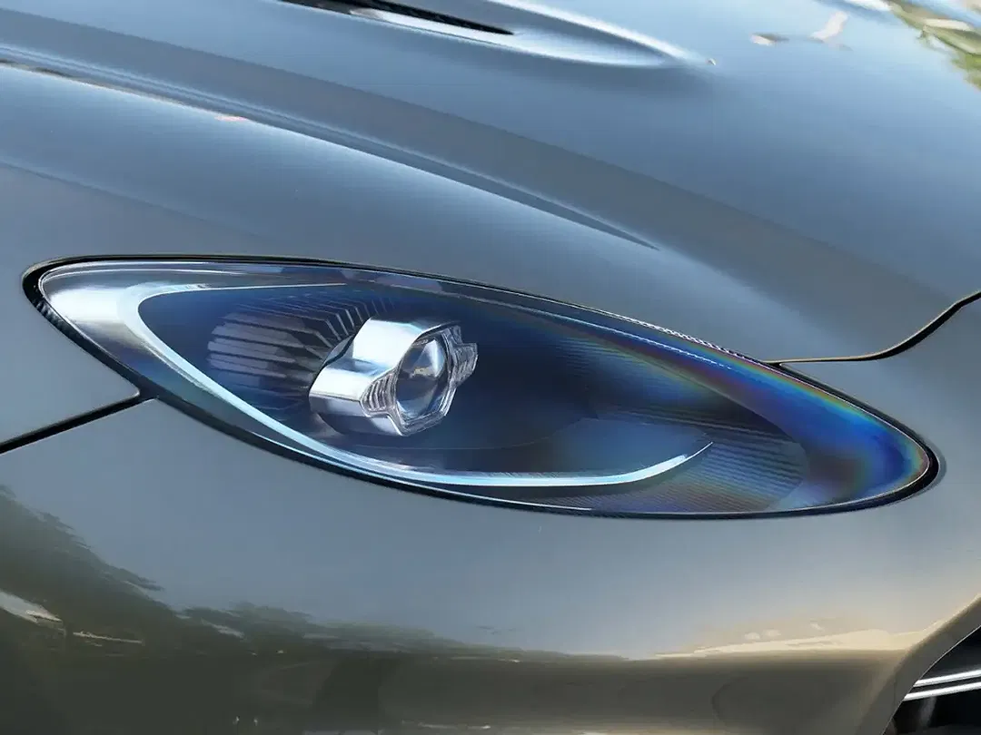 Aston Martin DBX 707 - Thumbnail 8