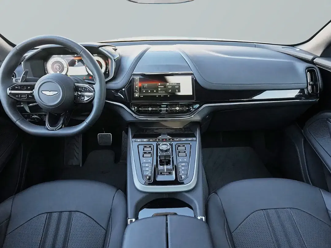 Aston Martin DBX 707 - Thumbnail 17