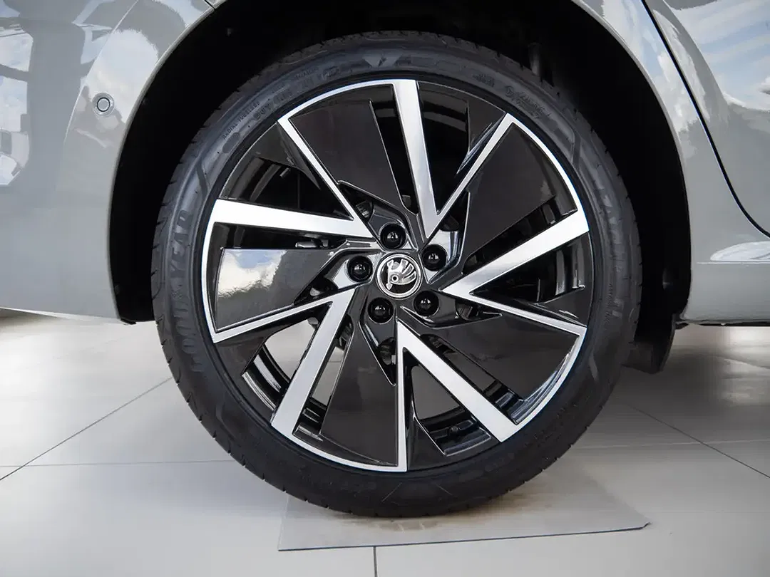 Skoda Scala 1.5 TSI Drive - Thumbnail 5