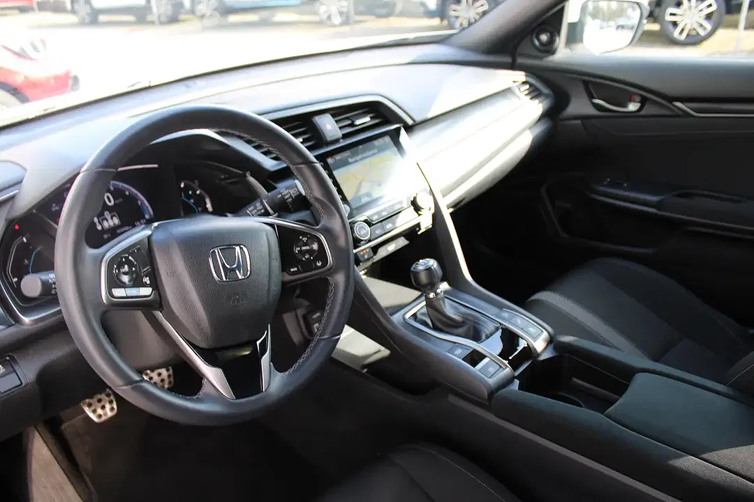 Honda Civic 1.0 Executive - Thumbnail 8