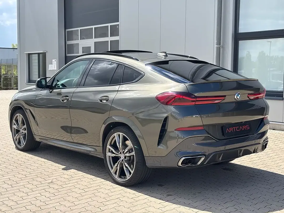 BMW X6 M - Thumbnail 3
