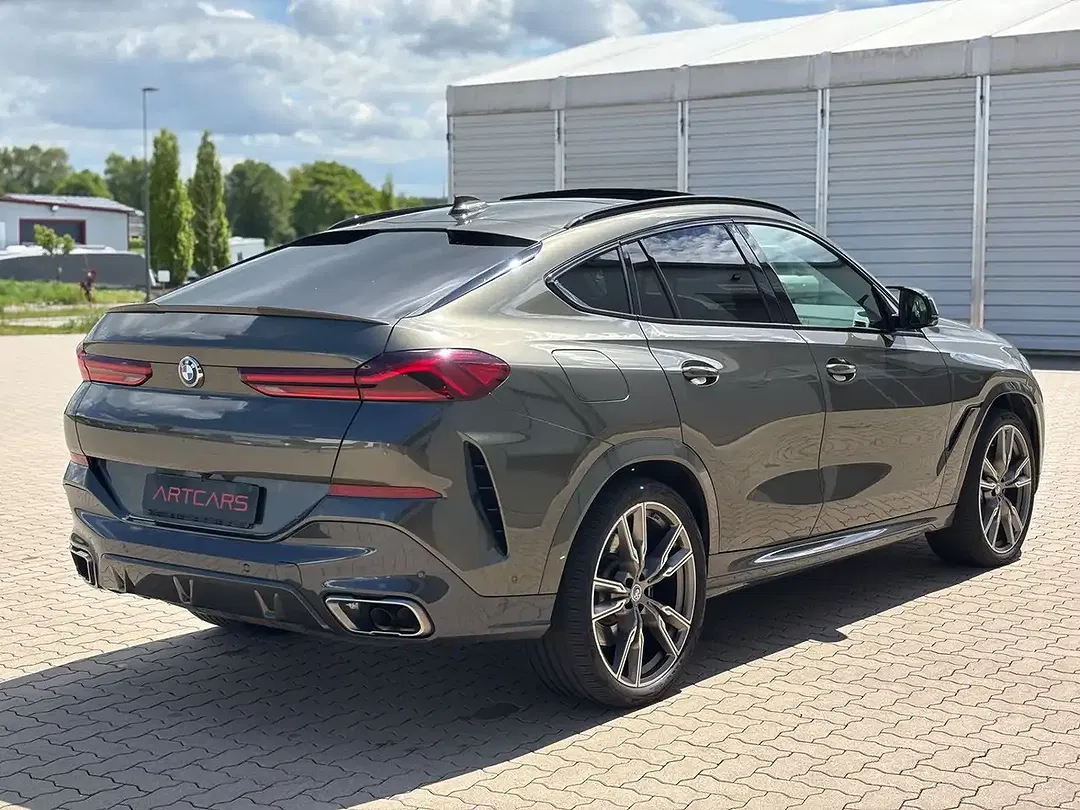 BMW X6 M - Thumbnail 4