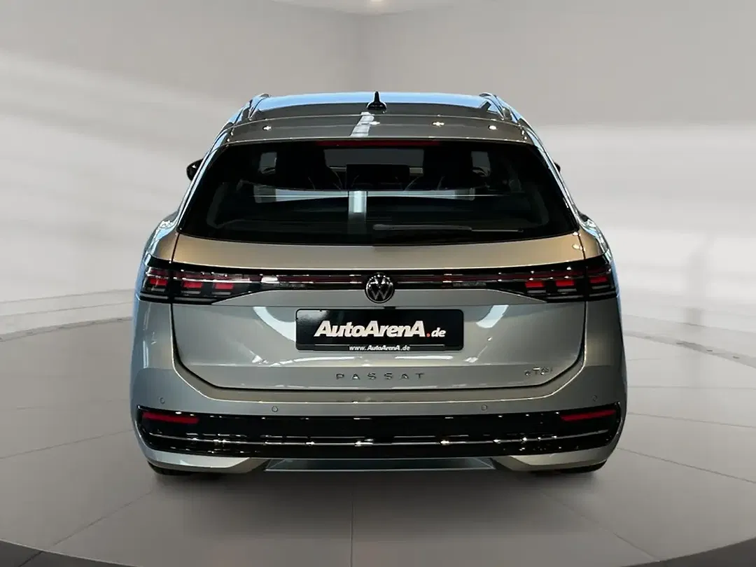 Volkswagen Passat 1.5 eTSI - Thumbnail 4