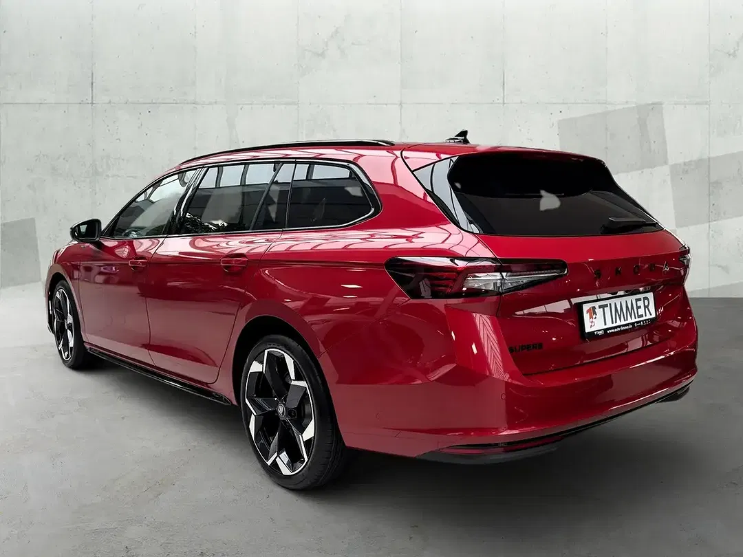 Skoda Superb 2.0 TDI Combi Sportline - Thumbnail 3