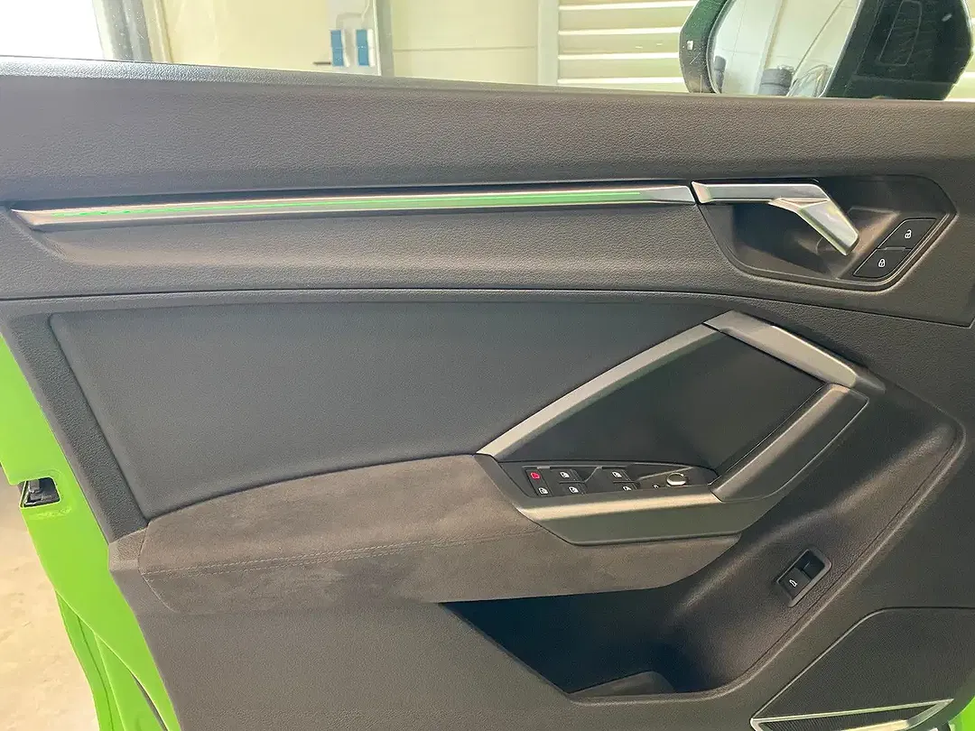 Audi RS Q3 2.5 TFSI - Thumbnail 11