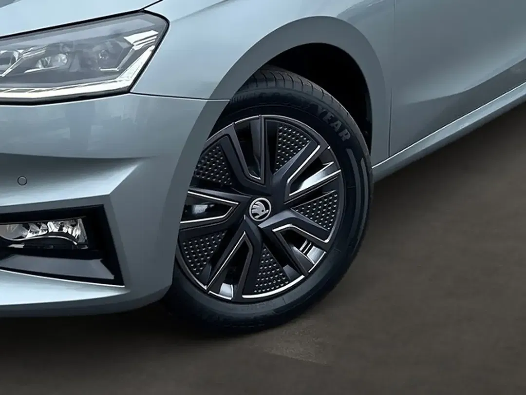 Skoda Fabia 1.0 TSI DSG - Thumbnail 8