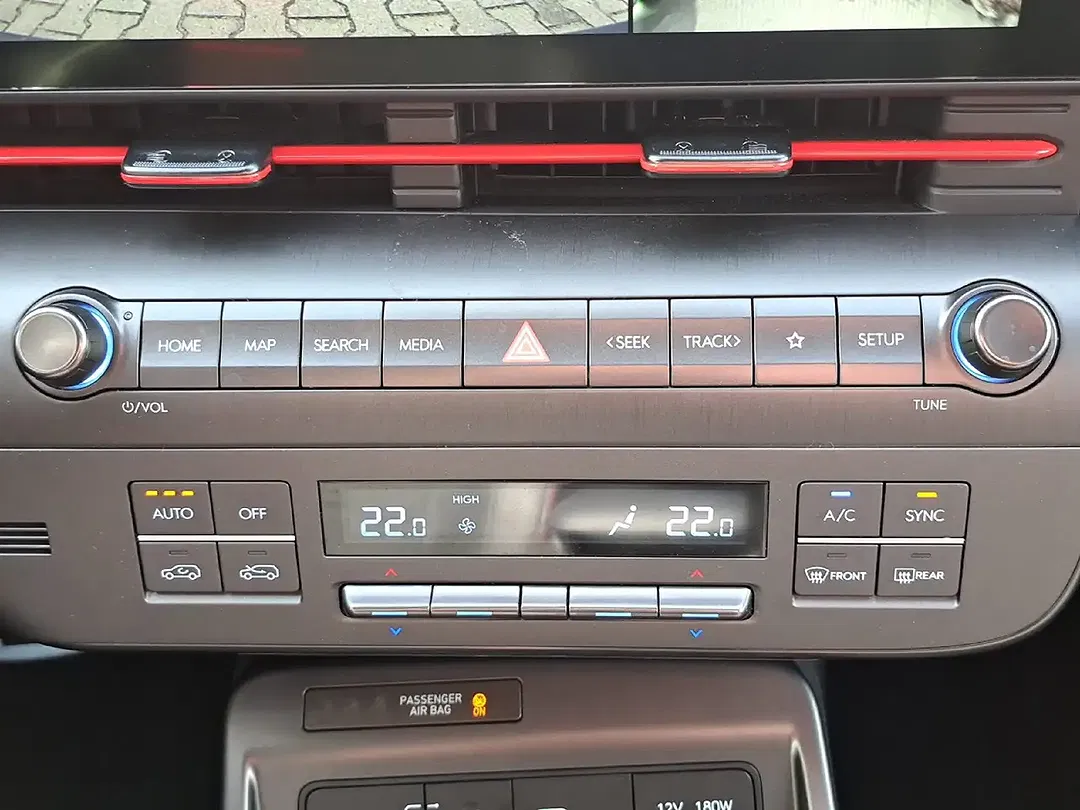 Hyundai KONA 1.6 1.5 T-GDI N Line X - Thumbnail 9