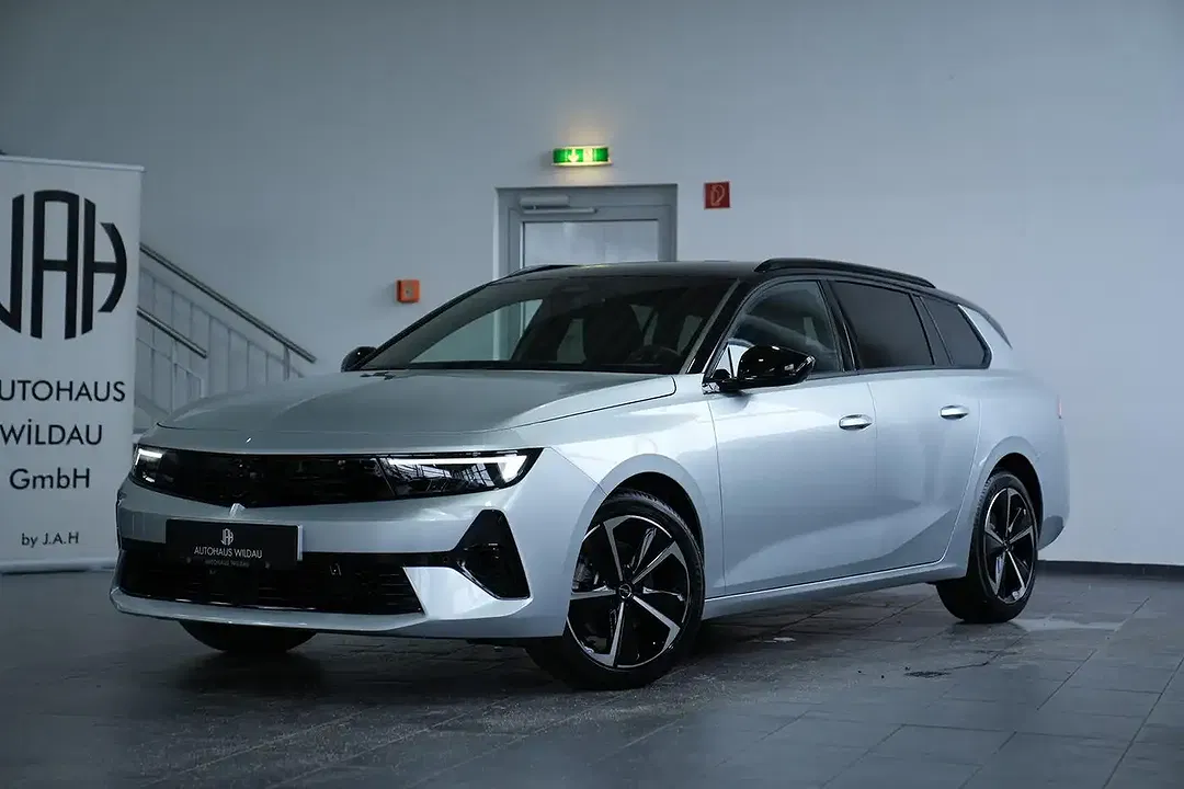 Opel Astra AUT GS - Thumbnail 1