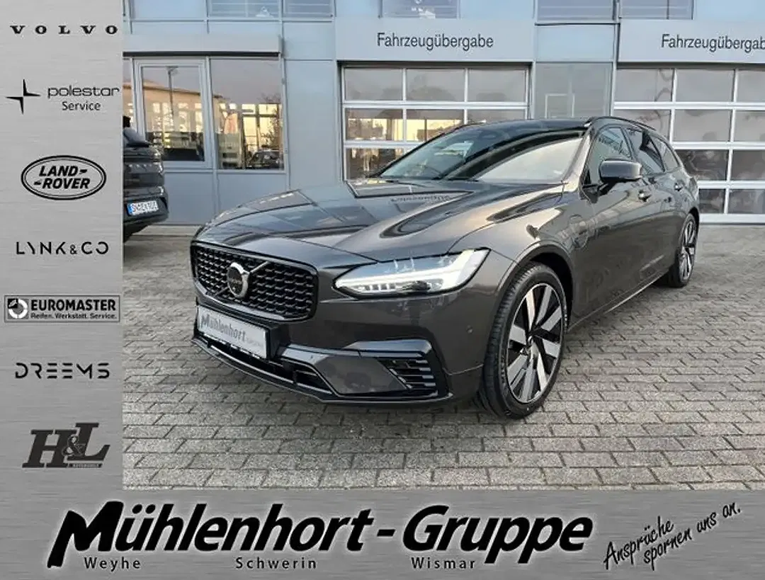 Volvo V90 T6 AWD Ultra Dark - foto 1