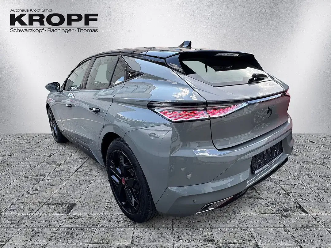 DS Automobiles DS 4 - Thumbnail 5