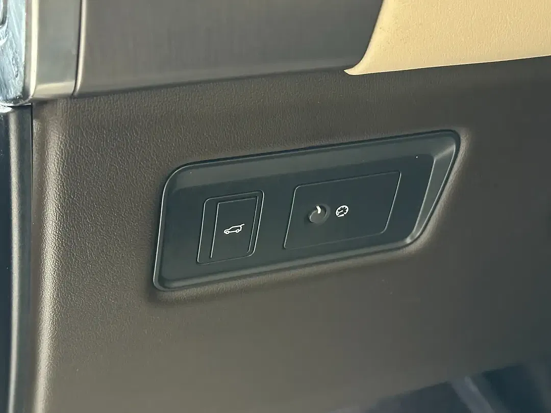 Land Rover Range Rover Sport D250 S - Thumbnail 9