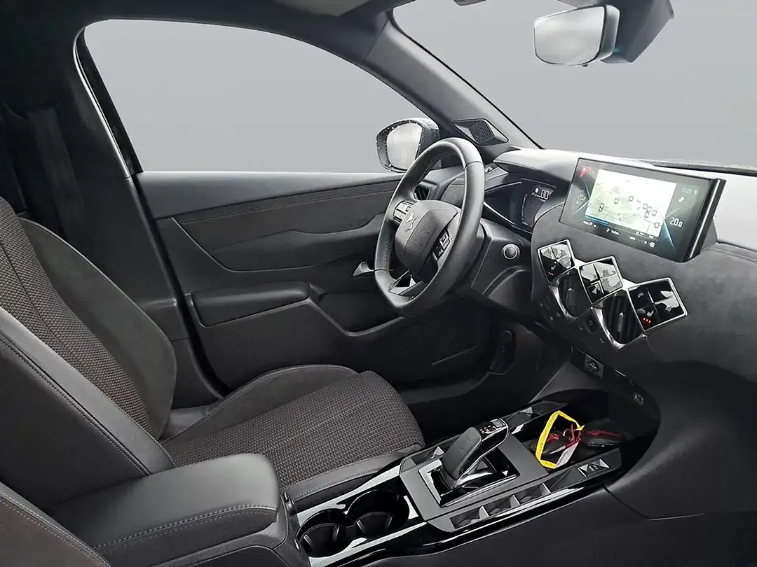 DS Automobiles DS 3 Crossback - Thumbnail 12