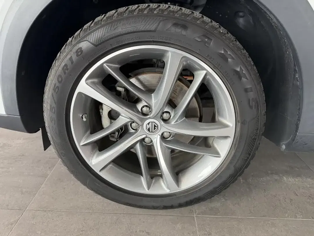 MG EHS 1.5 T-GDI Luxury - Thumbnail 8