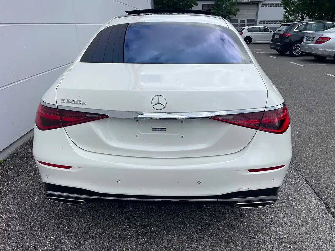 Mercedes-Benz S 580 AMG Line - Thumbnail 3