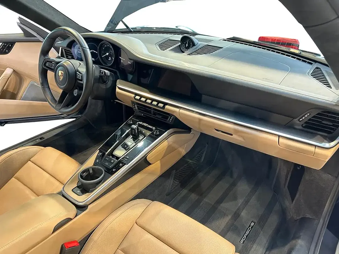 Porsche 911 3.0 Carrera S - Thumbnail 6