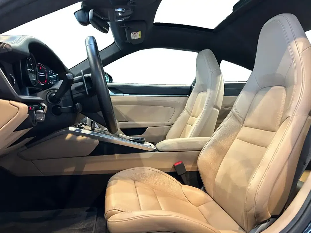 Porsche 911 3.0 Carrera S - Thumbnail 8