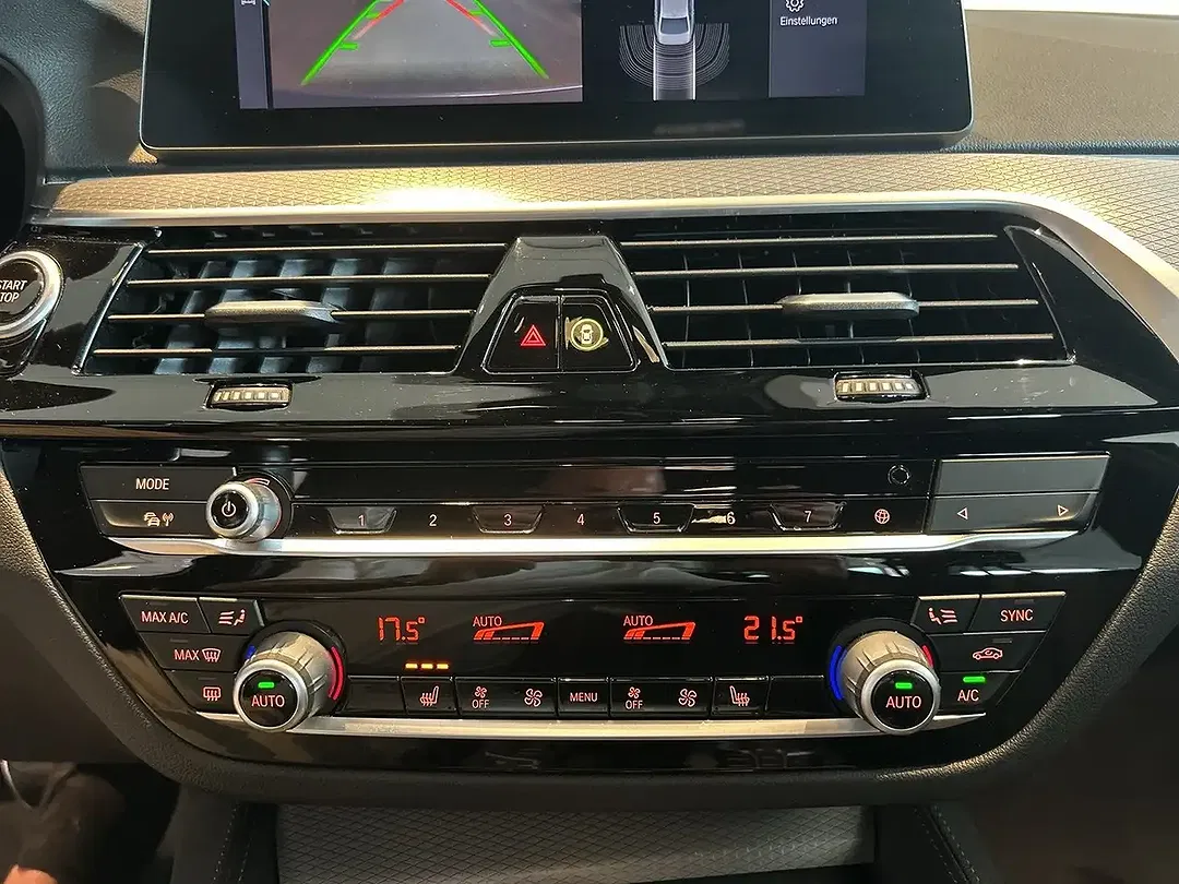BMW 530 AUT xDrive - Thumbnail 21