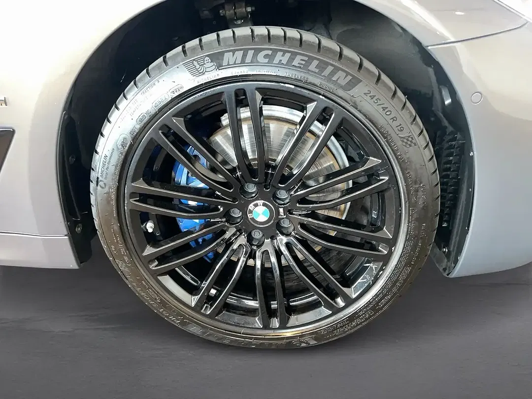 BMW 530 AUT xDrive - Thumbnail 7