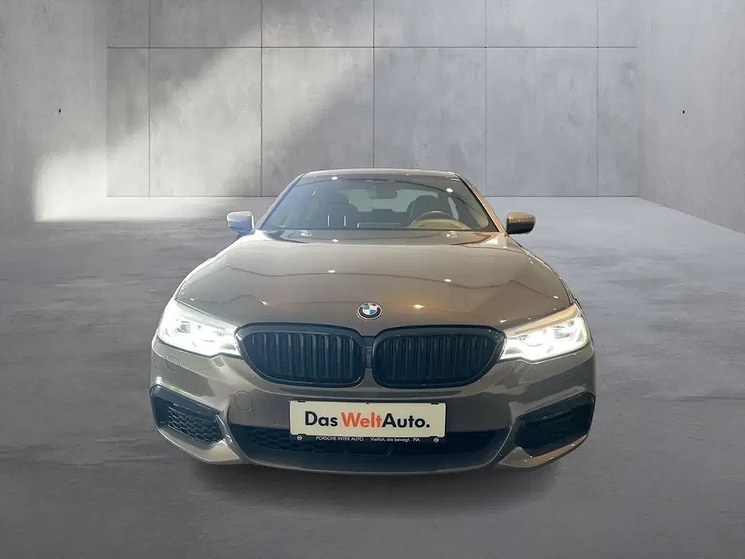BMW 530 AUT xDrive - Thumbnail 8