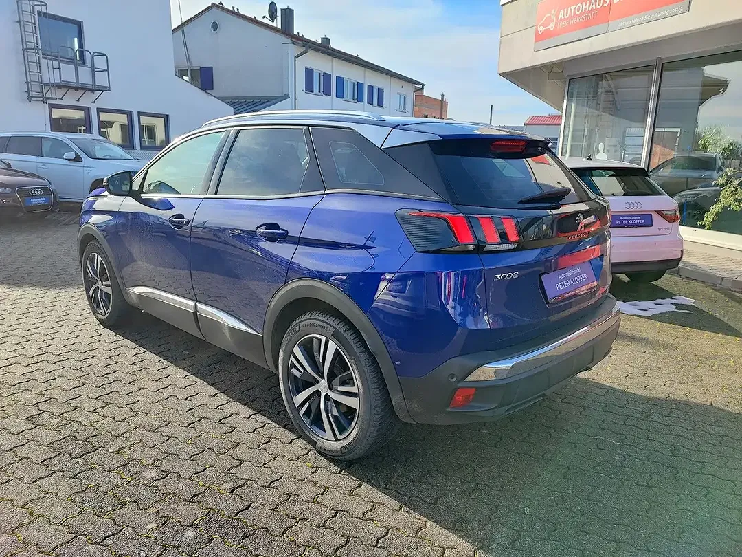 Peugeot 3008 HDi Allure - Thumbnail 3