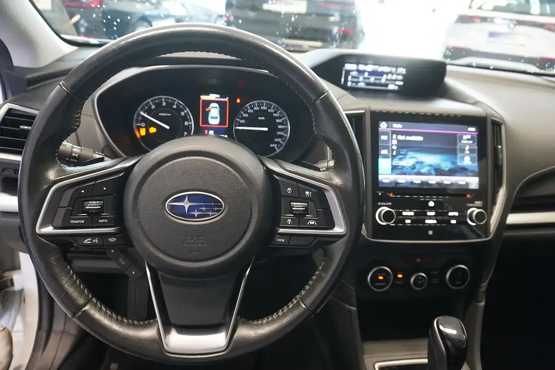 Subaru Impreza AUT AWD Exclusive - Thumbnail 11