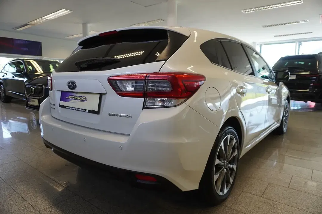 Subaru Impreza AUT AWD Exclusive - Thumbnail 5