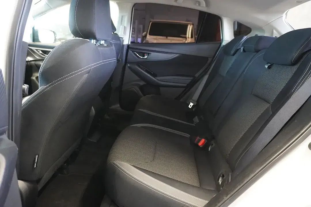 Subaru Impreza AUT AWD Exclusive - Thumbnail 9