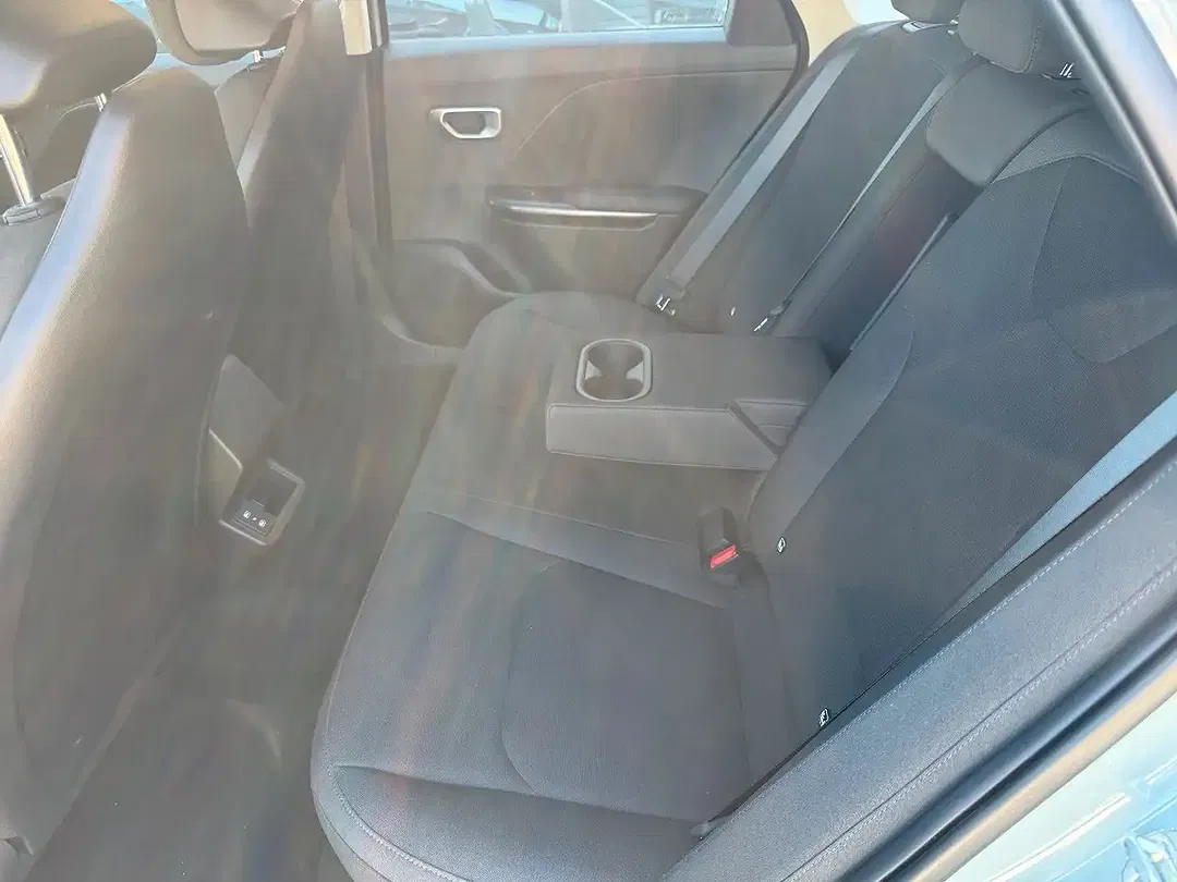 Kia K4 1.6 T-GDI AMT - Thumbnail 13