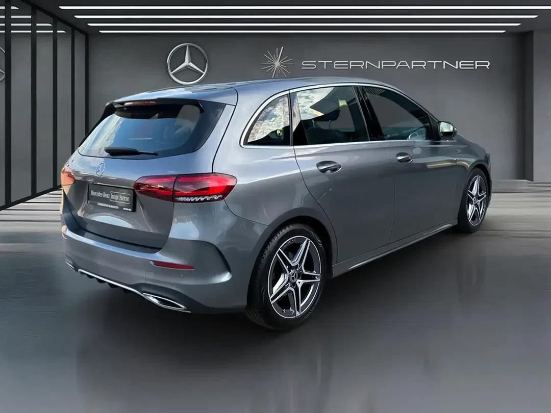 Mercedes-Benz B 180 AMG - Thumbnail 11
