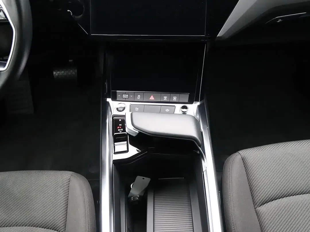 Audi Q8 e-tron 50 quattro advanced - Thumbnail 14