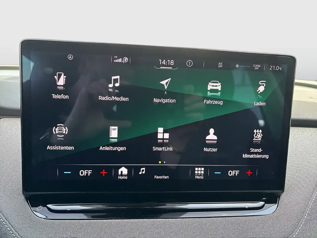 Skoda Enyaq 50 Loft - Thumbnail 10