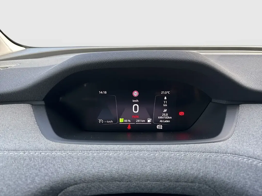 Skoda Enyaq 50 Loft - Thumbnail 9