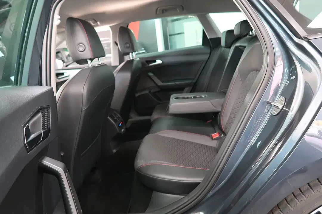SEAT Leon FR - Thumbnail 10