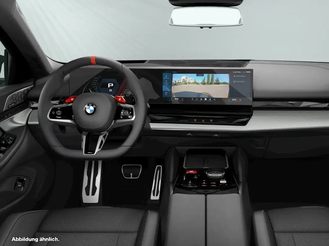 BMW M5 - Thumbnail 4