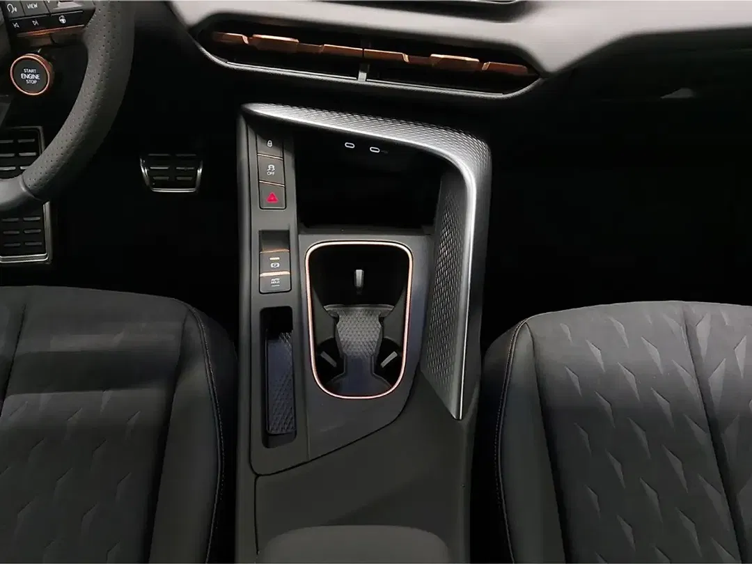 CUPRA Terramar PHEV DSG VZ - Thumbnail 11