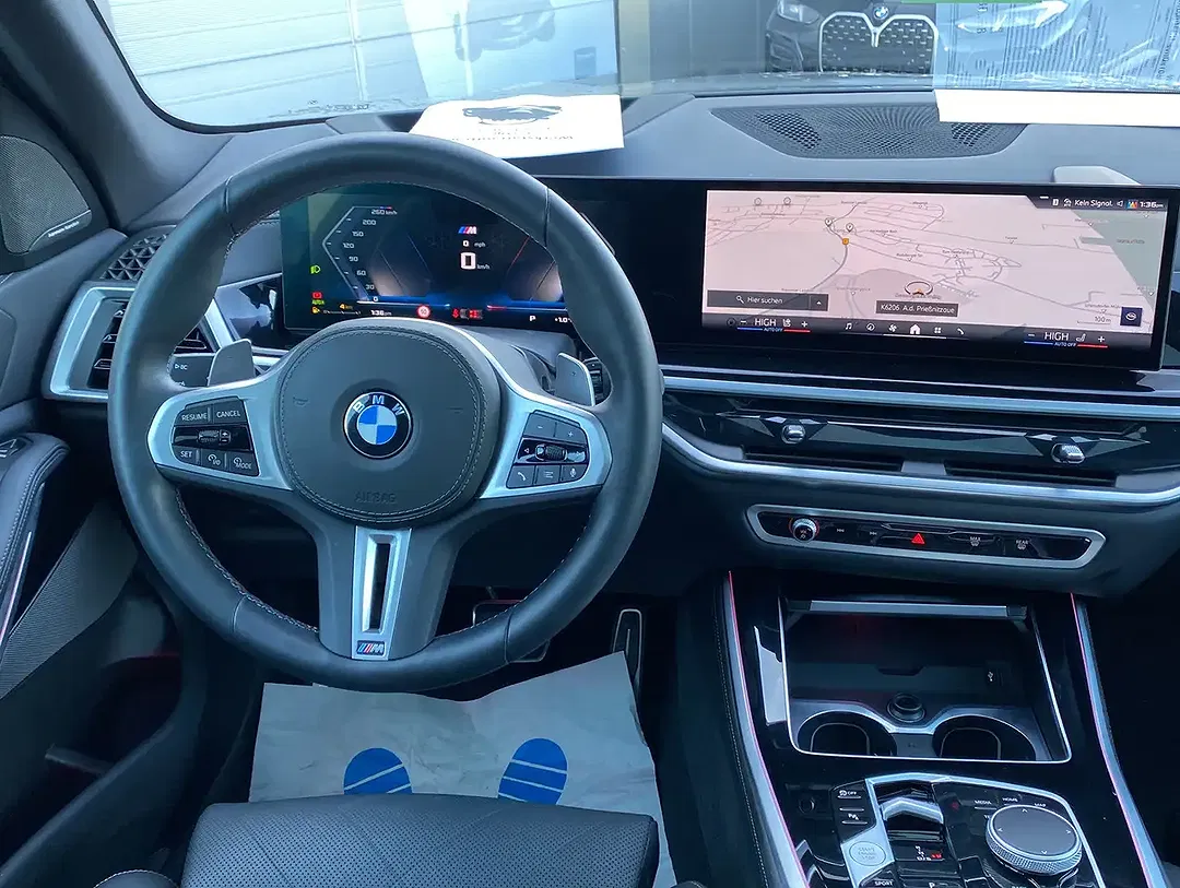 BMW X5 M xDrive - Thumbnail 4