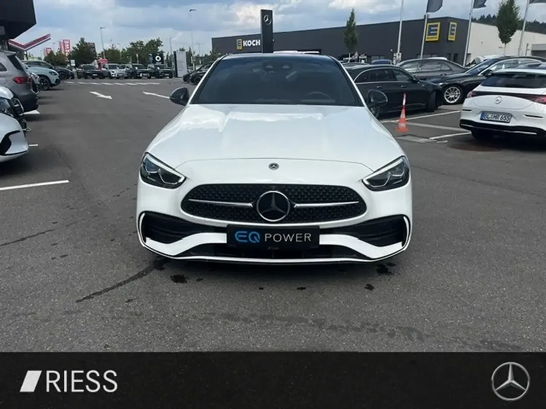Mercedes-Benz C 300 AMG Sport Night - Thumbnail 3